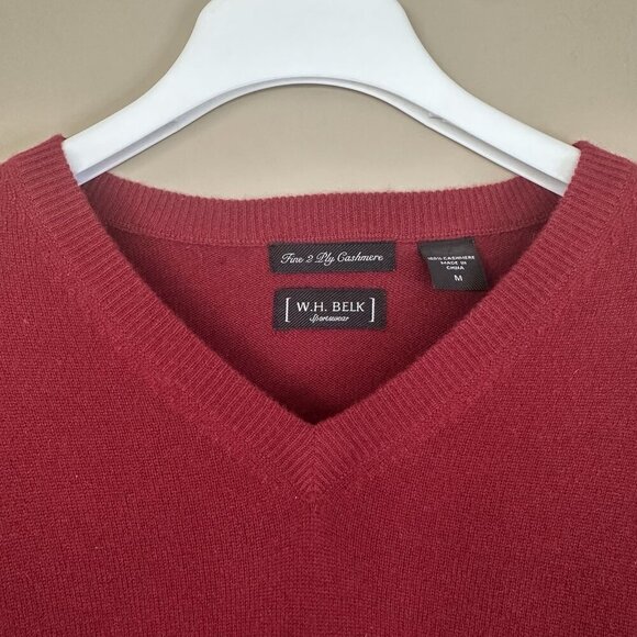 WH Belk 100% Cashmere Sweater Men M Maroon Red Fine 2 Ply Preppy VNeck Old Money - Picture 4 of 7